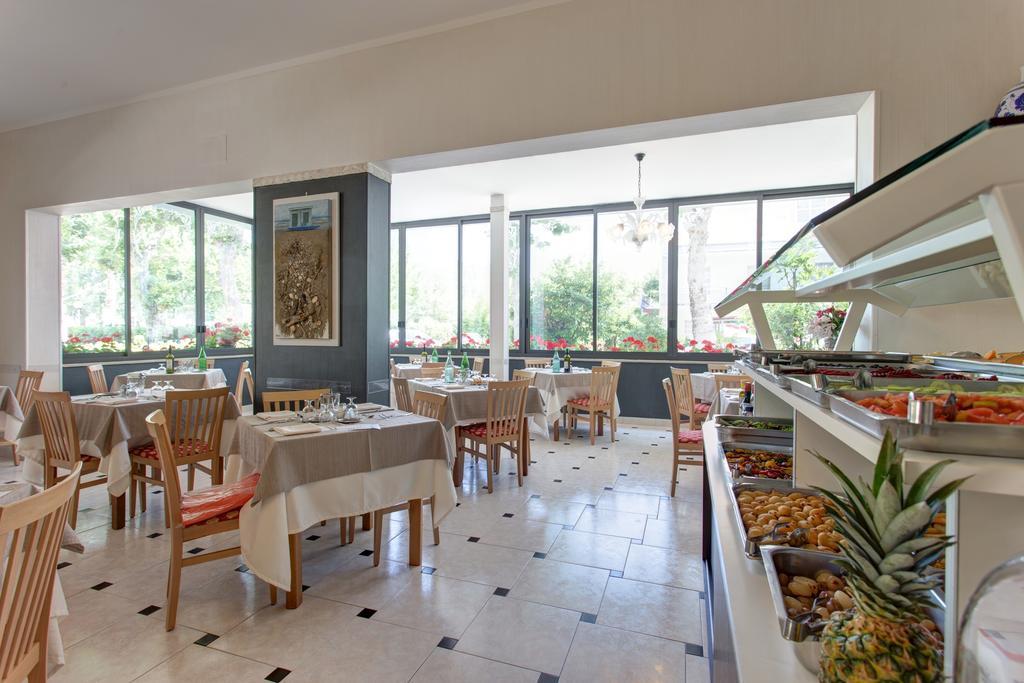Hotel Giamaika Cesenatico Εξωτερικό φωτογραφία