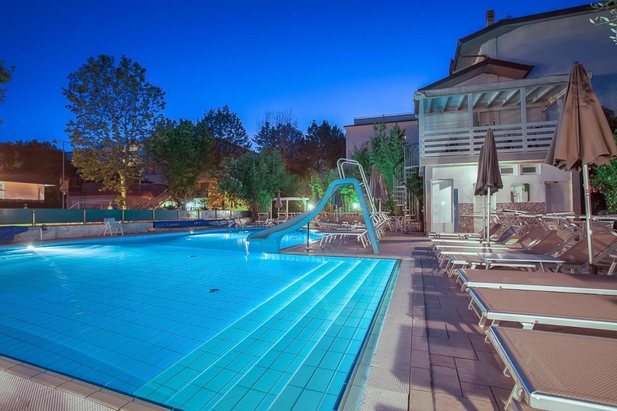 Hotel Giamaika Cesenatico Εξωτερικό φωτογραφία
