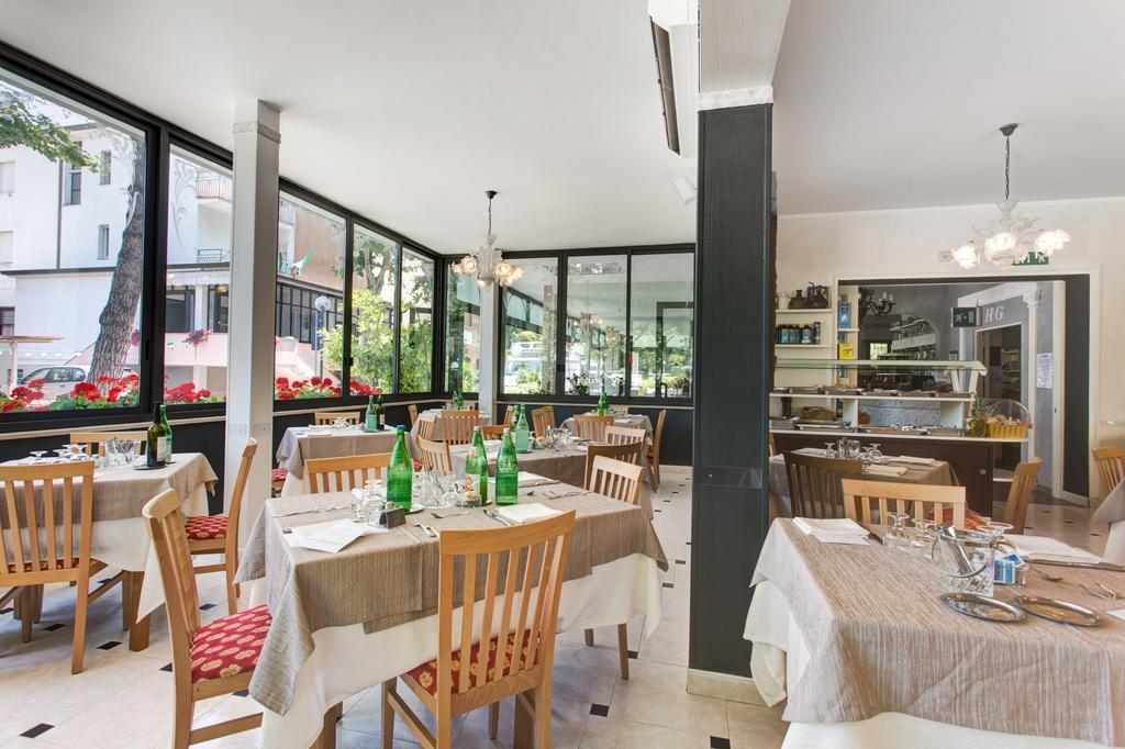 Hotel Giamaika Cesenatico Εξωτερικό φωτογραφία