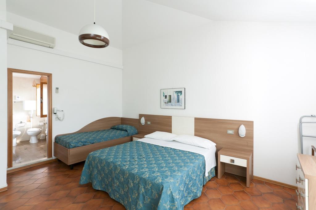 Hotel Giamaika Cesenatico Δωμάτιο φωτογραφία