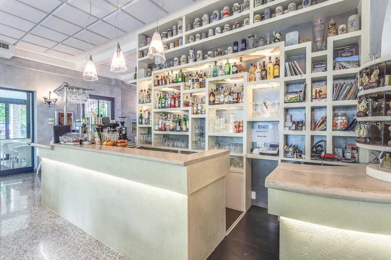 Hotel Giamaika Cesenatico Εξωτερικό φωτογραφία